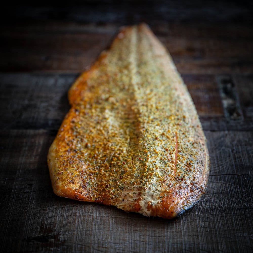 Varmrökt kryddad lax | Från 510 kr / kg